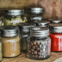 Descubra a elegância e eficácia do pote de vidro para armazenar seus alimentos frescos em São Paulo, preservando sabor, textura e qualidade nutricional.